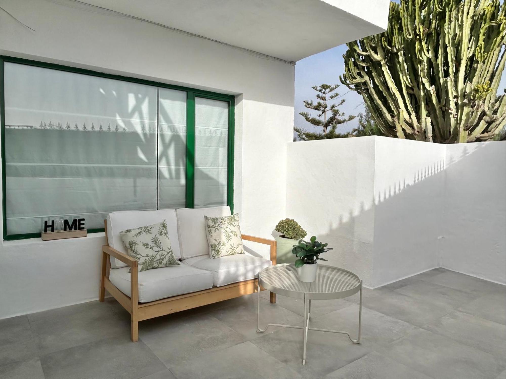 Apartamentos Llamar Puerto del Carmen  Exteriér fotografie